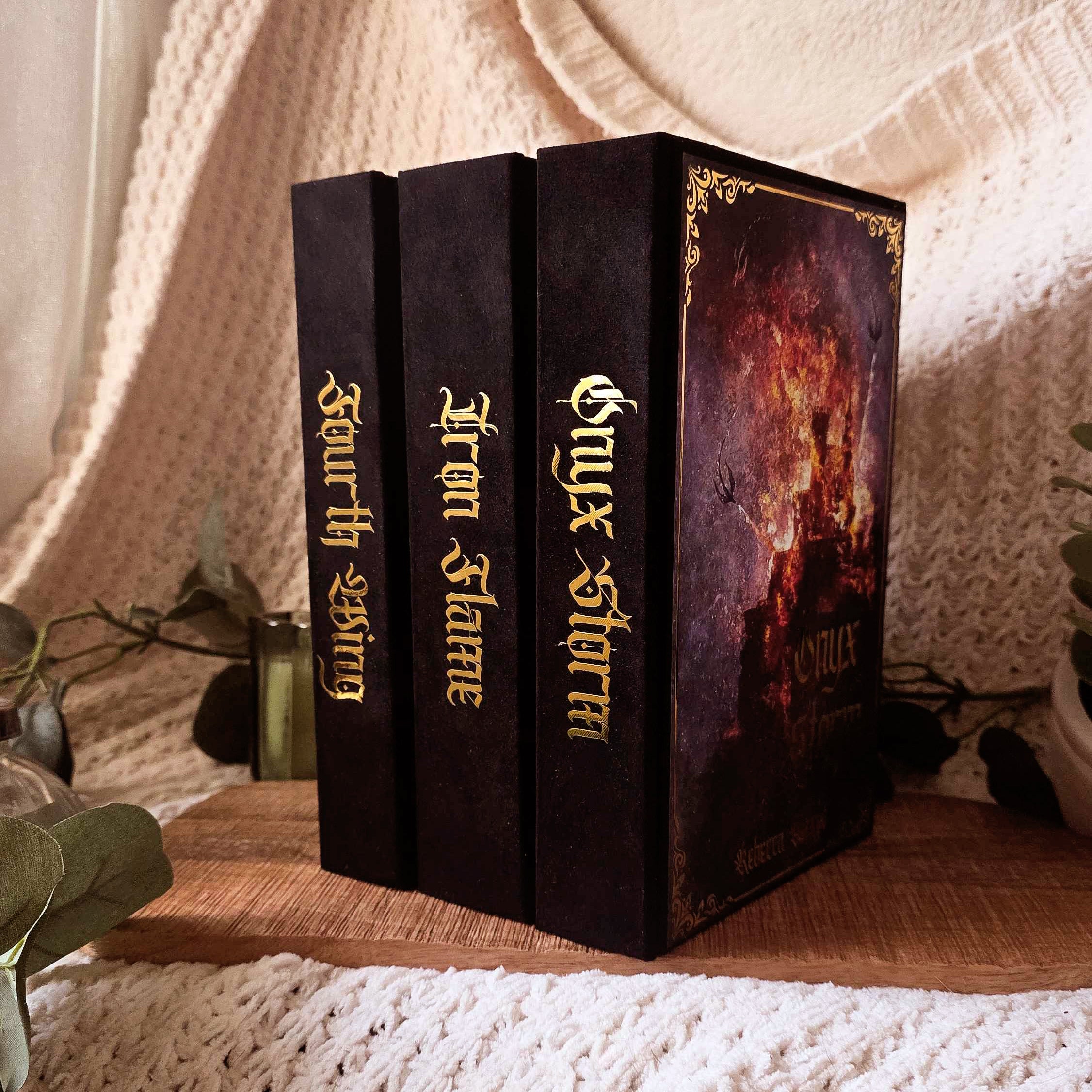 Fourth Wing by Rebecca Yarros | PureKimsanity Art Edition
