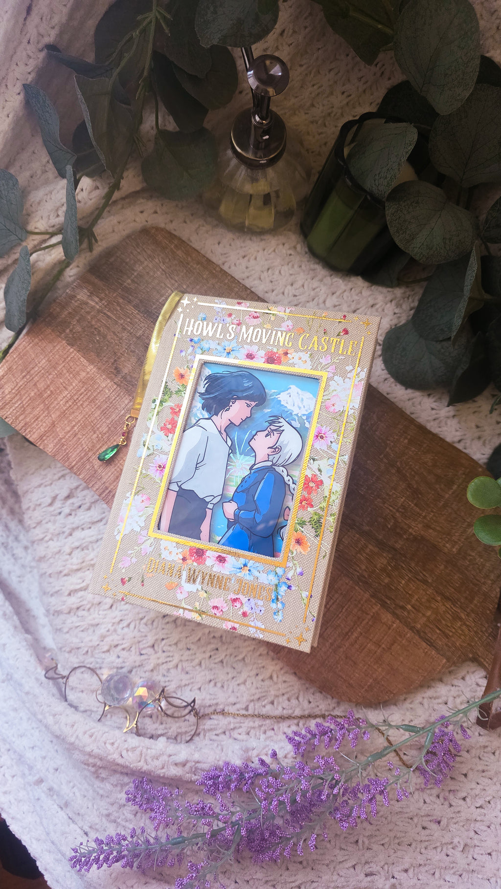 Howl's Moving Castle by Diana Wynne Jones