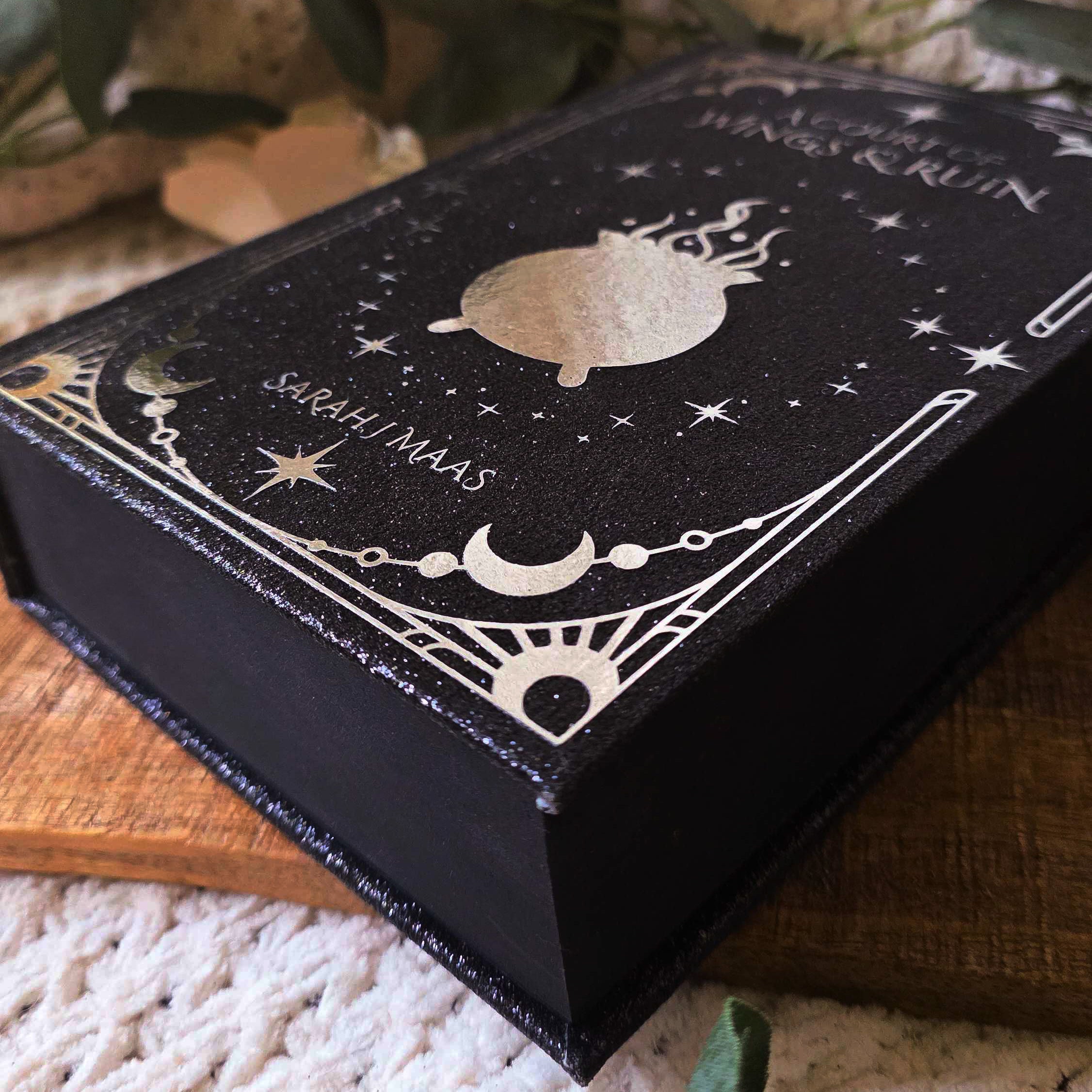 A Court of Thorns and Roses Series by Sarah J. Maas | Black Glitter Edition